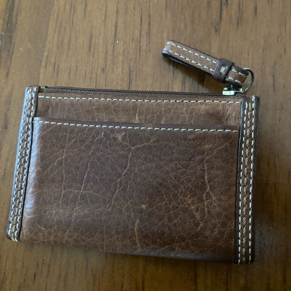 Cartera - Picture 2 of 5